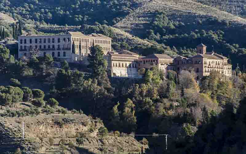 Granada 277 - abadía del Sacromonte.jpg